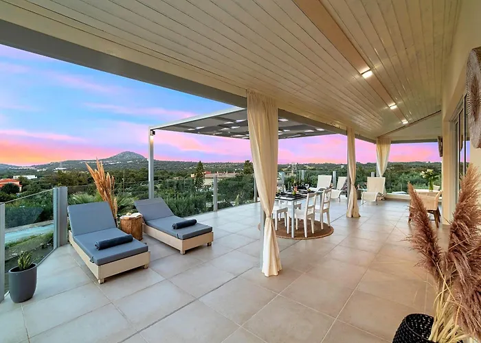 Olive Green Villa Heated Pool